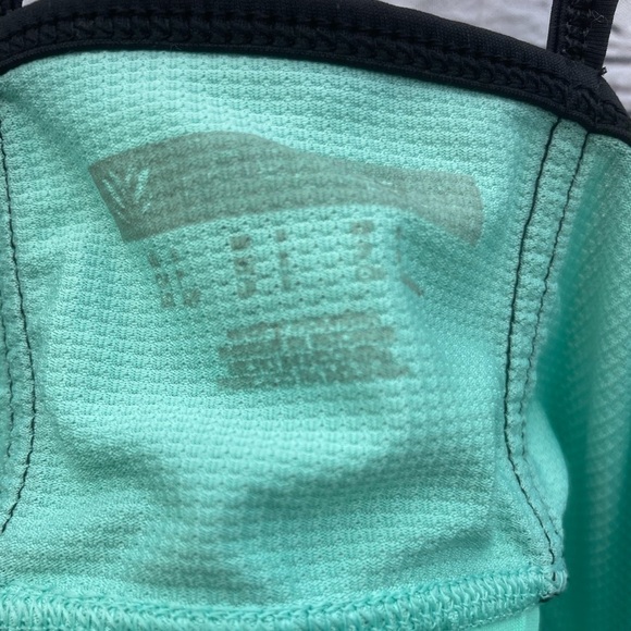 green & Black Sports Bra Open Back Top - Picture 7 of 14